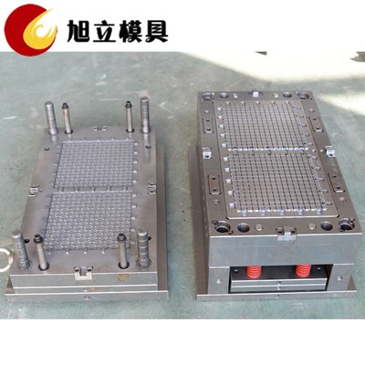 台州市黄岩旭立塑料模具厂 专业悬浮地板与幼教玩具模具定制加工